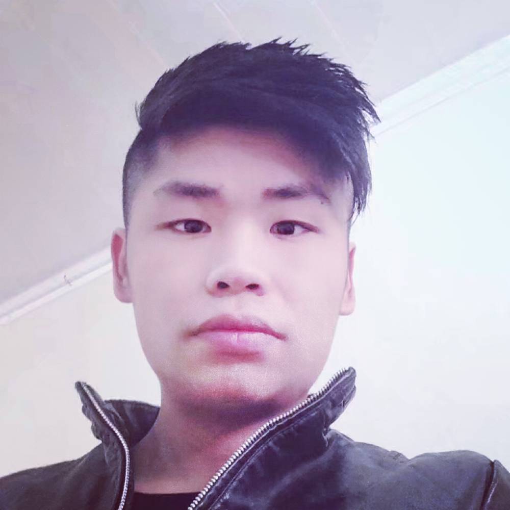 李十二郎的照片