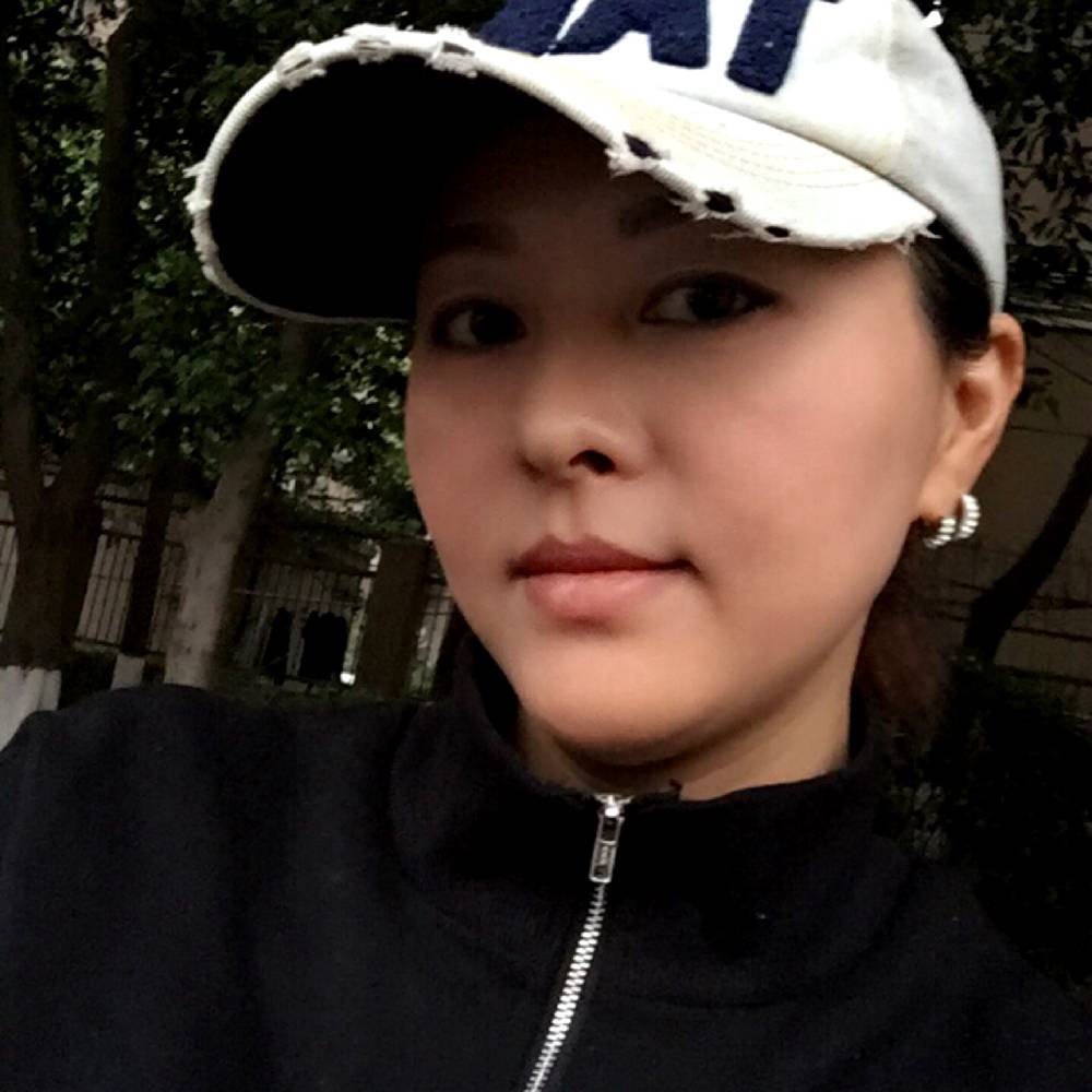 翩飞柠檬的照片
