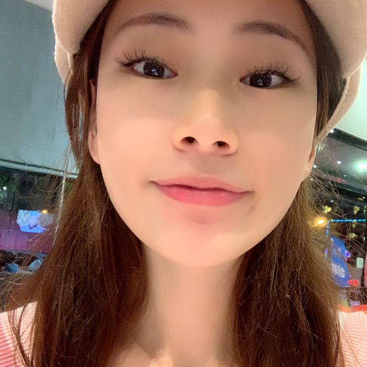 小琳阿的照片