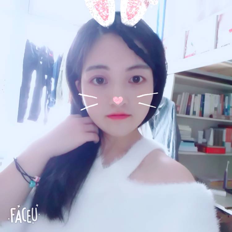 馠静儿的照片