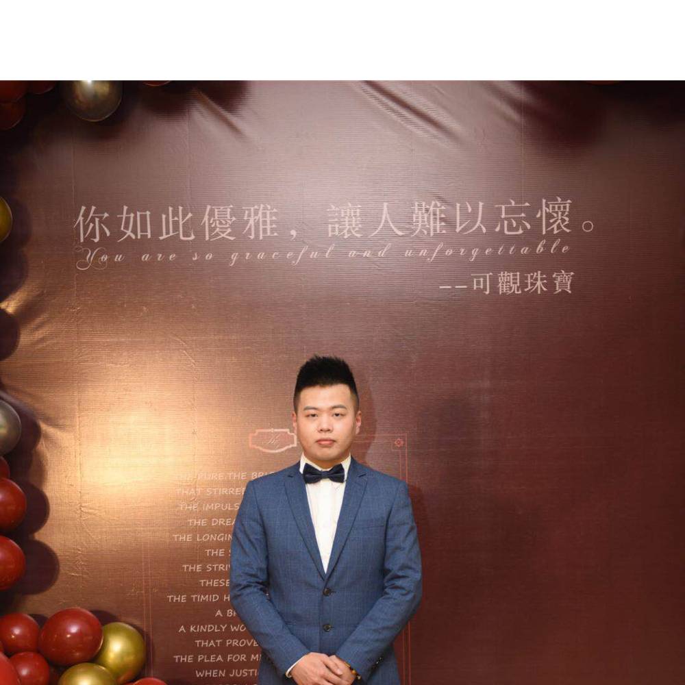 邹小明的照片