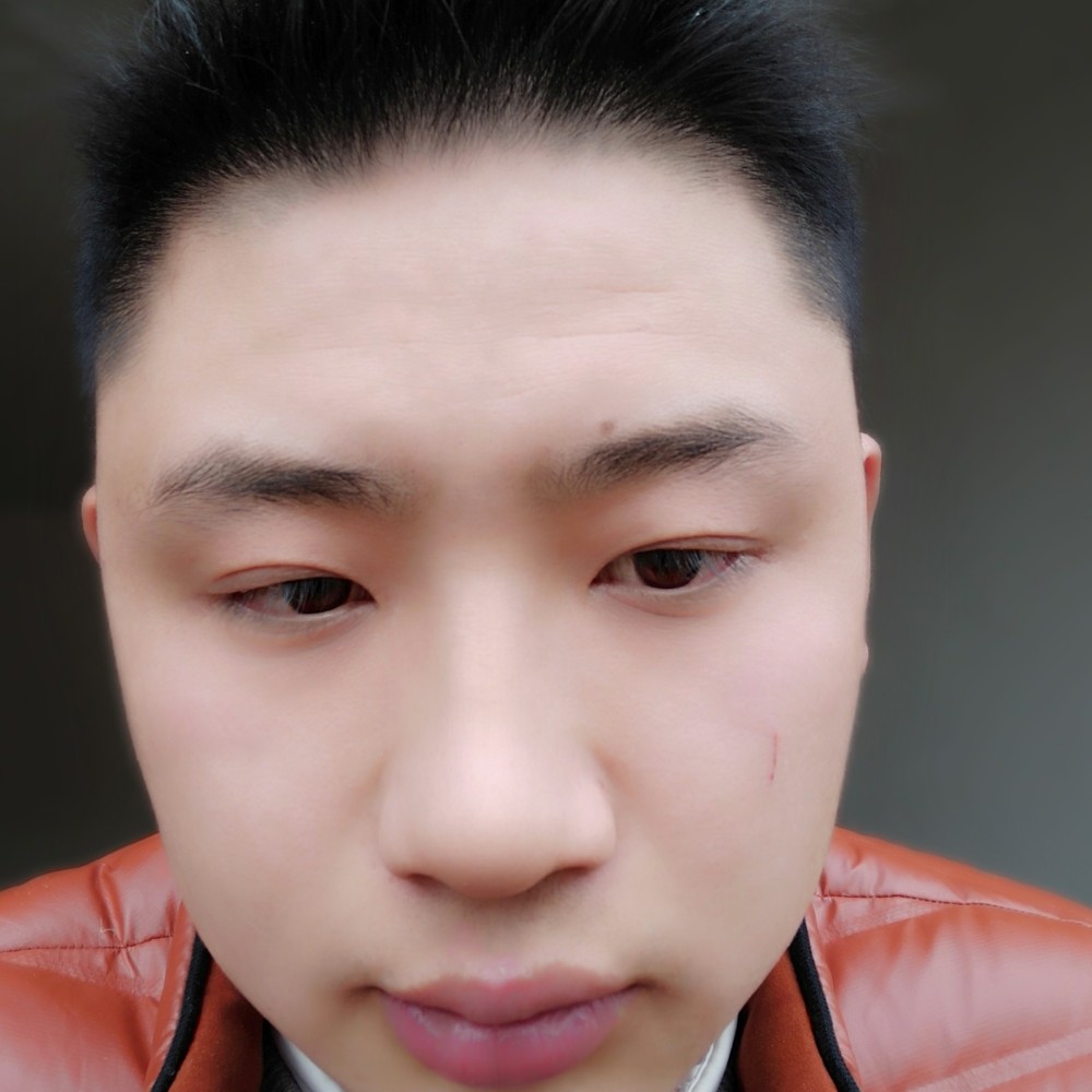 缠绵大门的照片