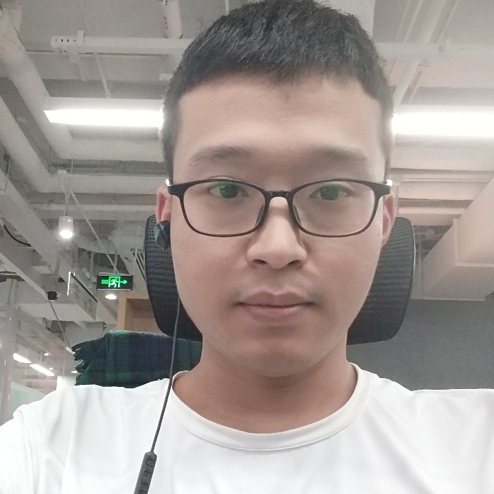 柚子浅吻孤独1的照片