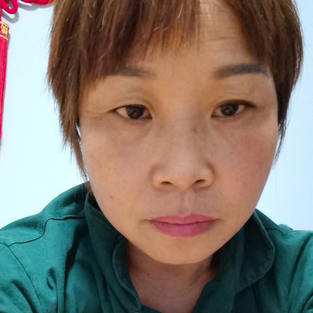 李华蓉的照片
