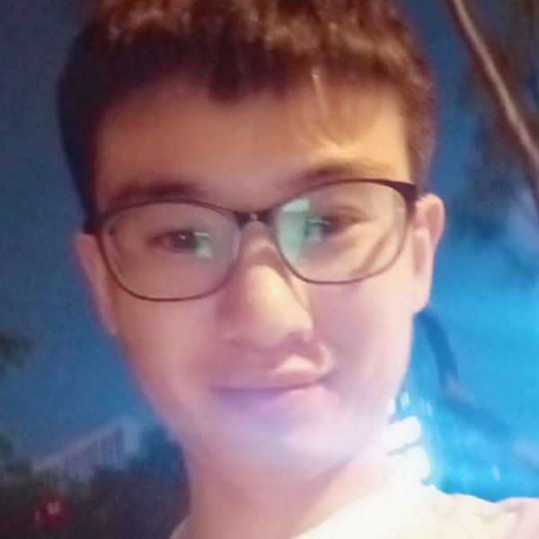 冷面银枪俏罗成的照片