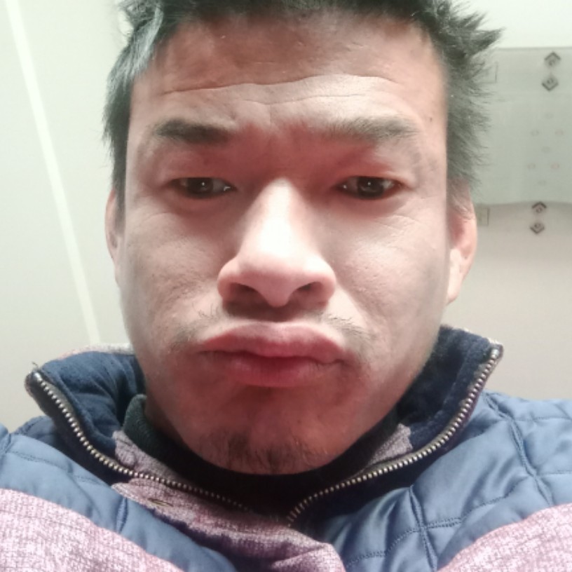 淡淡和陌颜的照片
