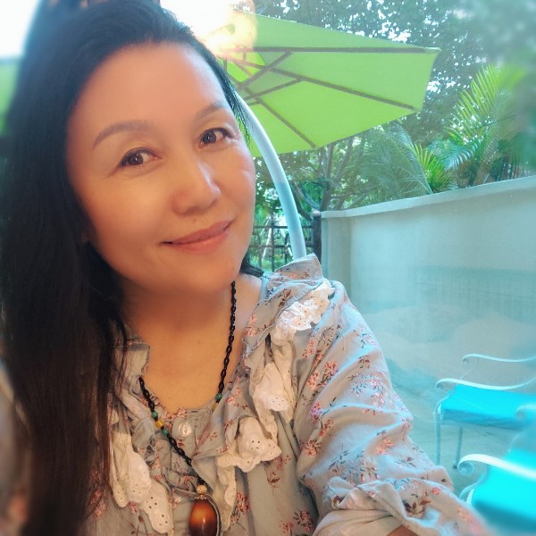 热心用樱桃的照片