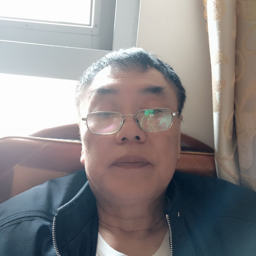绝恋甜甜的照片