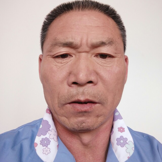 万金栋的照片