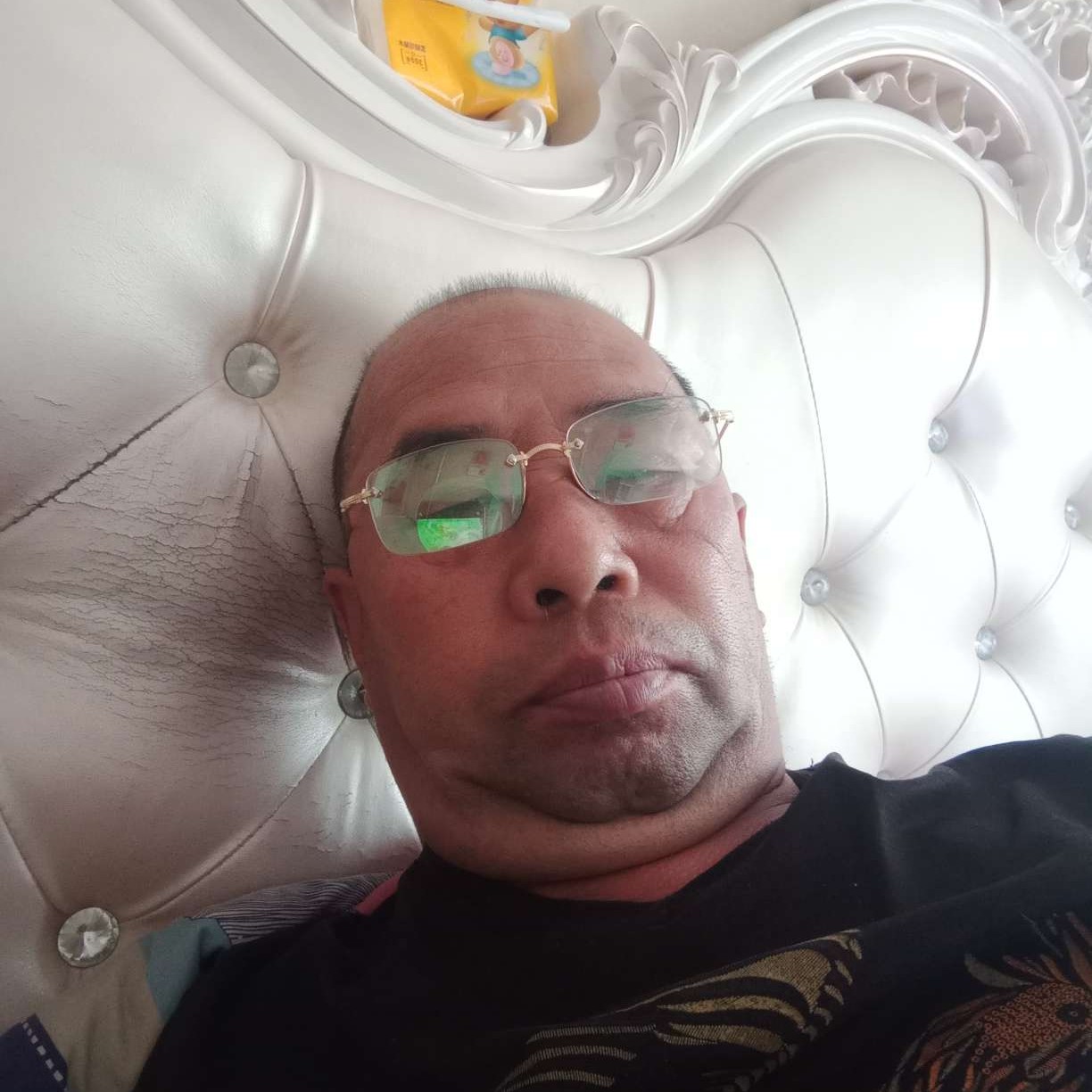 痴情等待御姐的照片