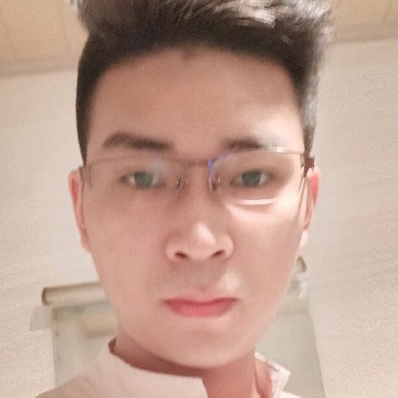 叶子灵的照片