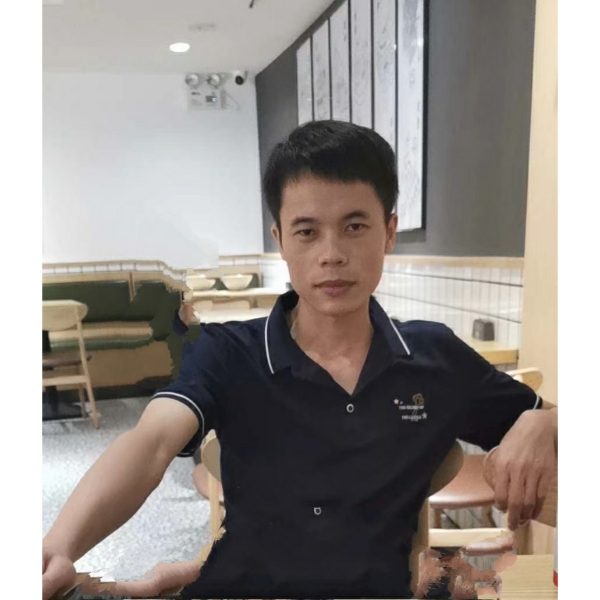 自行车回眸炙热的照片