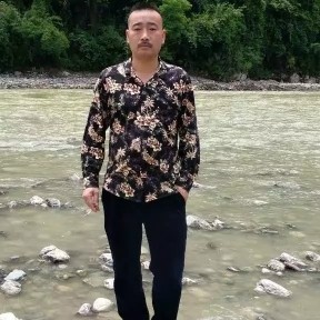 天真改变方盒的照片