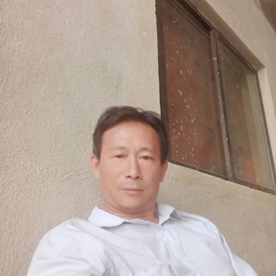 完美方凉笙的照片
