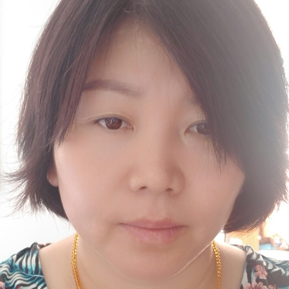 淡然等待无可取代的照片