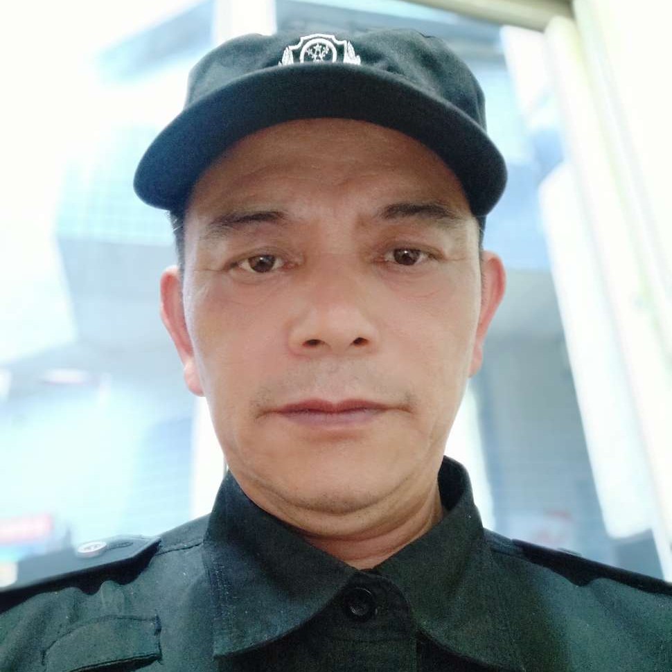 冰淇淋笑陶醉的照片