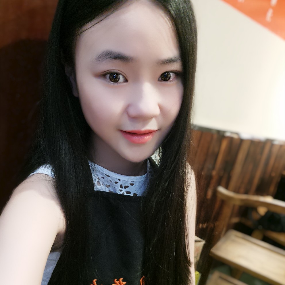 胡悦的照片