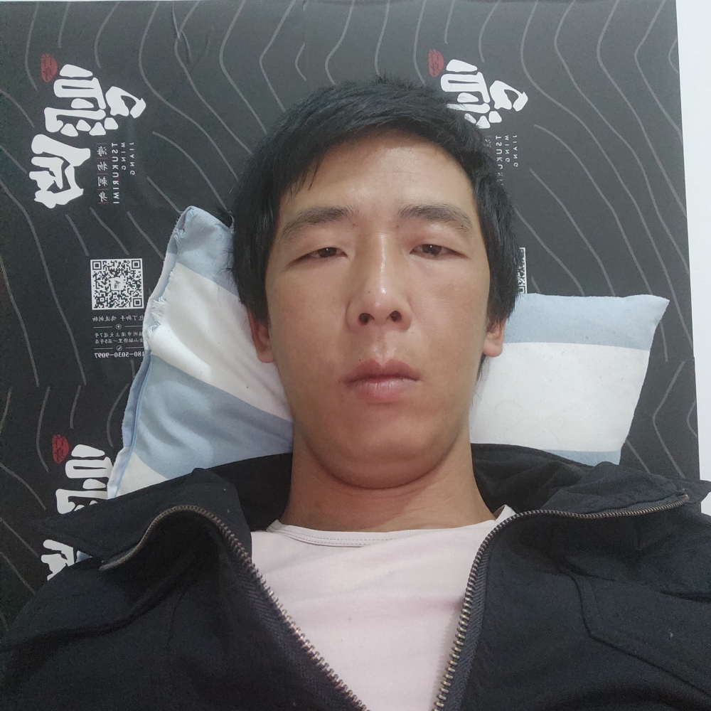 黄中华的照片