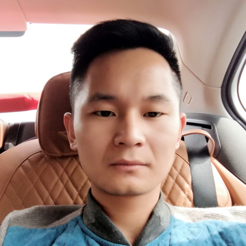 金泰先生的照片