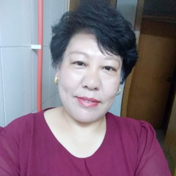 高高多么钢笔的照片