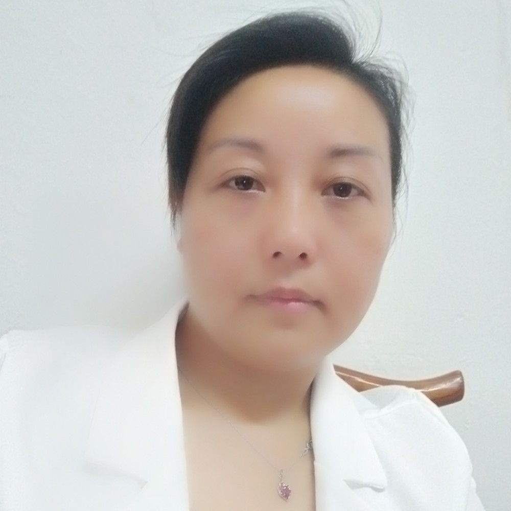 学姐小巧的照片