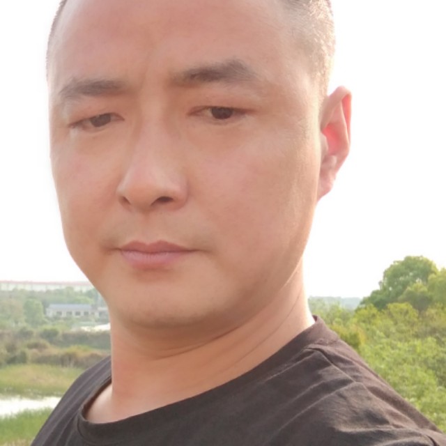 过客等待耍酷的照片