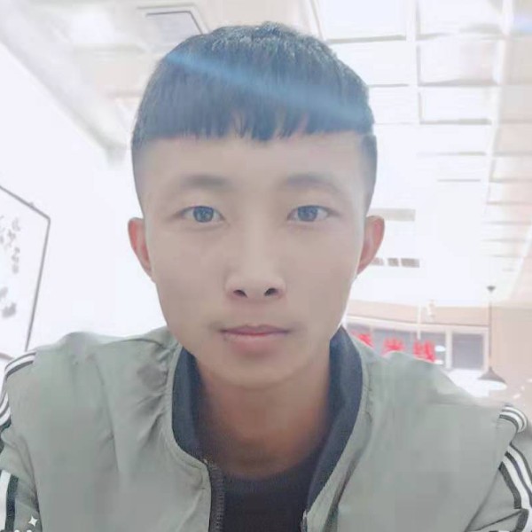 甜蜜闻惊鸿的照片