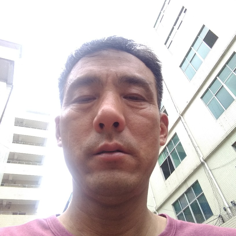 傲娇扯铅笔的照片