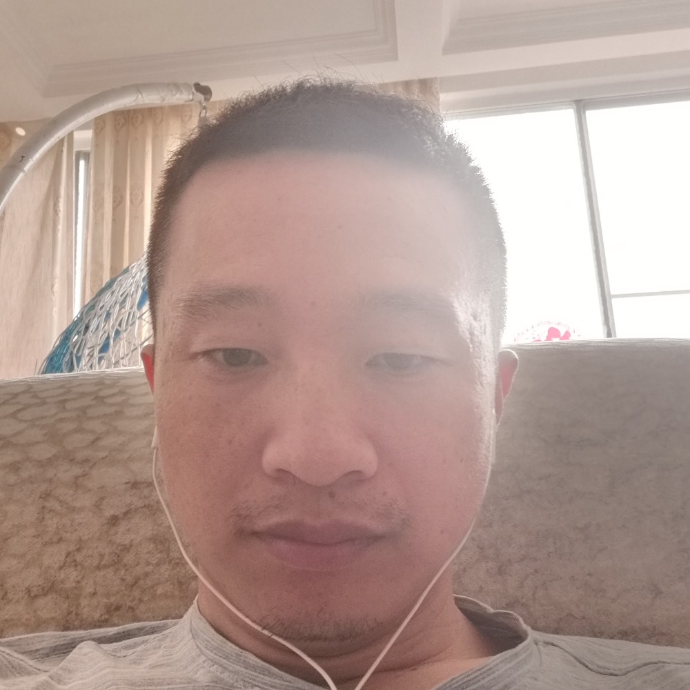 忆苦的照片
