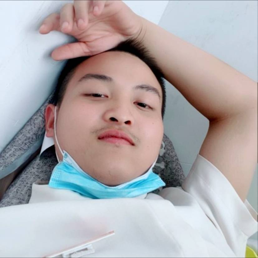 耀   月的照片