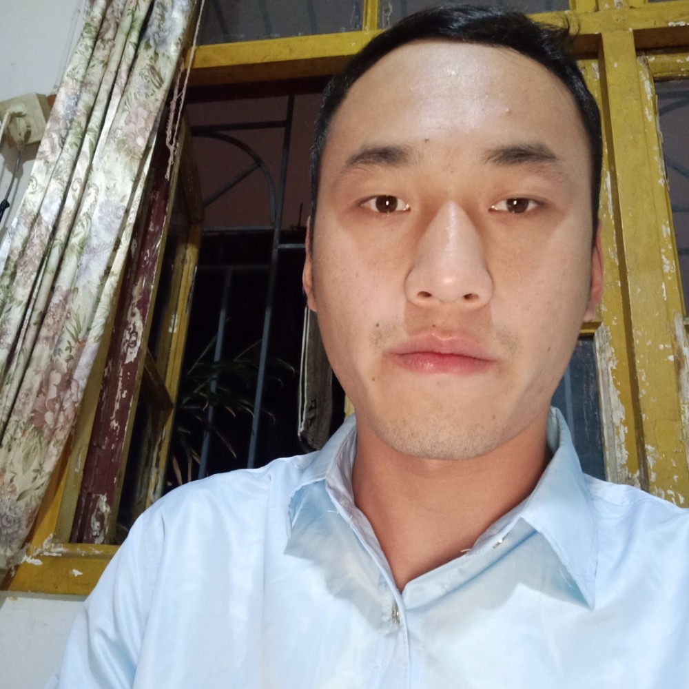 肖启青的照片