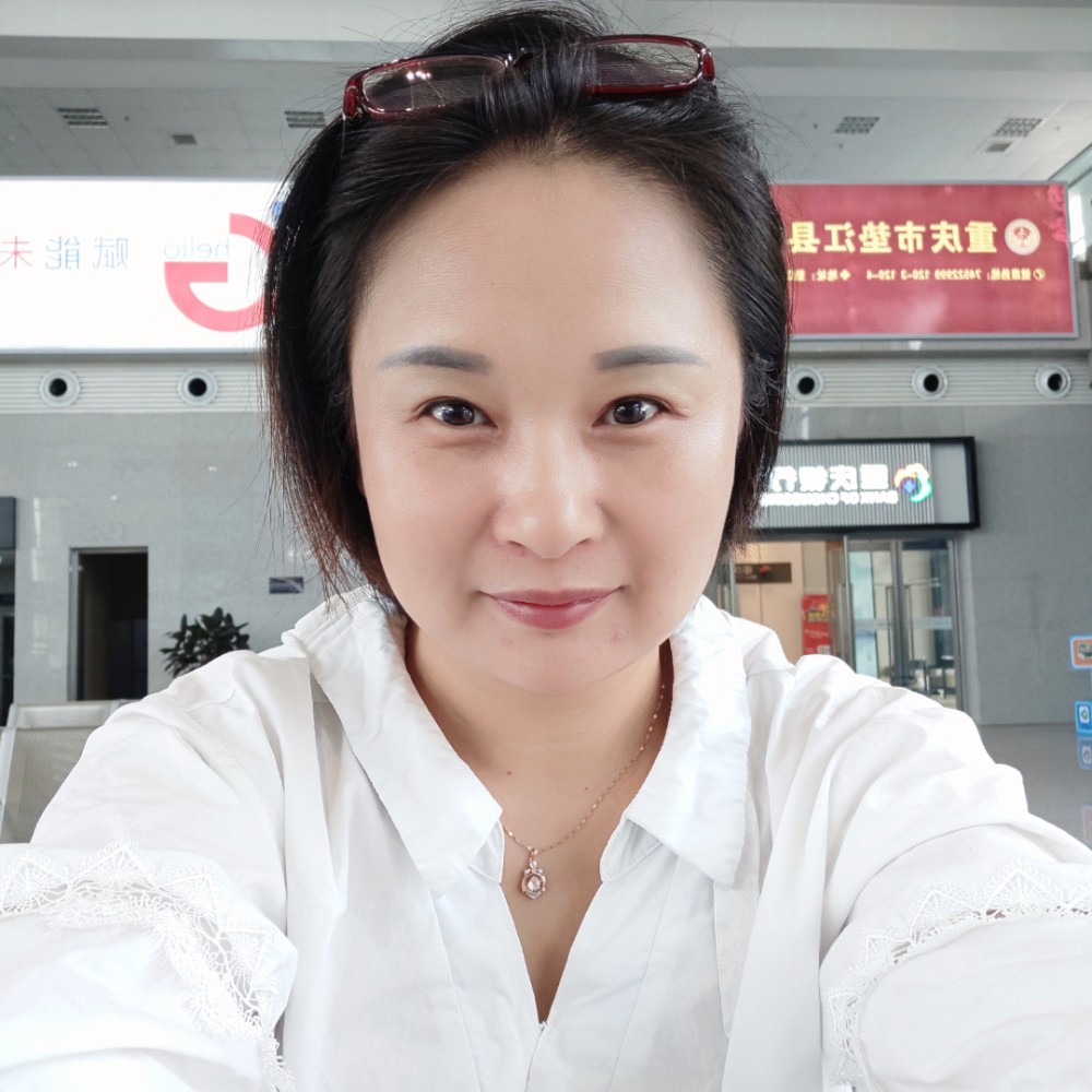 小蝴蝶给迷路的照片