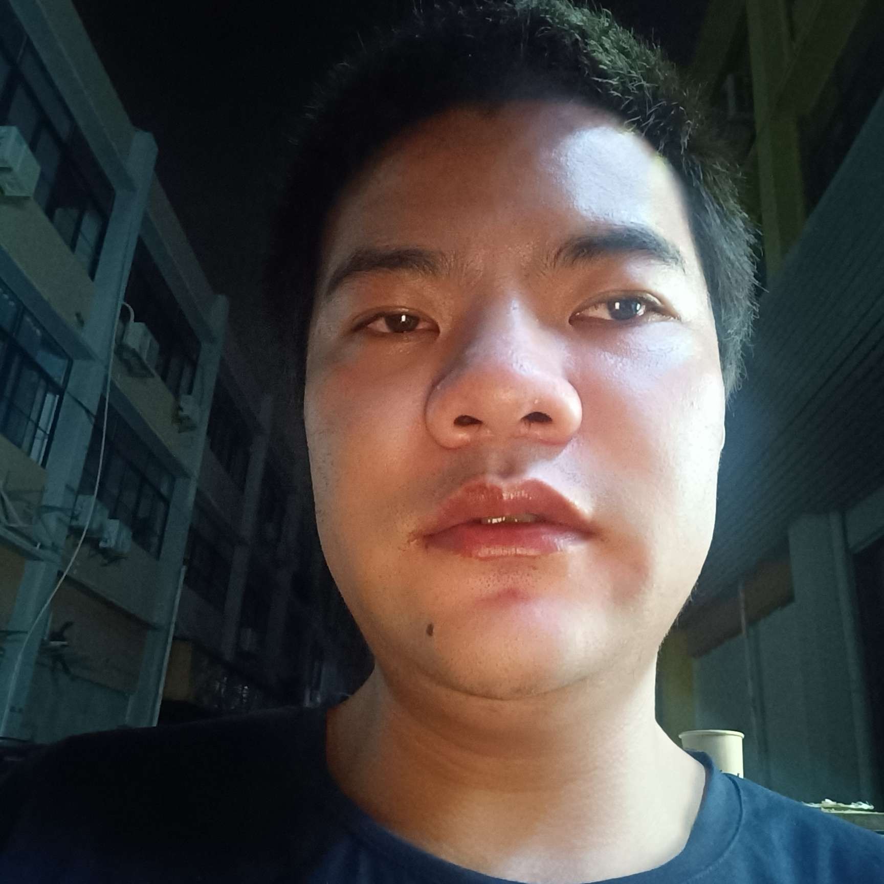 徐若滨的照片