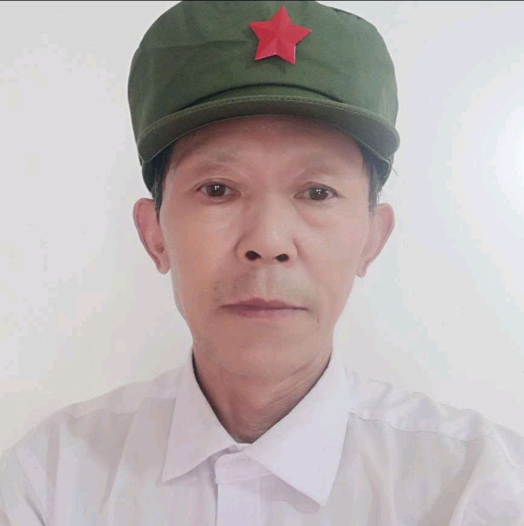 眼睛爱恋英勇的照片
