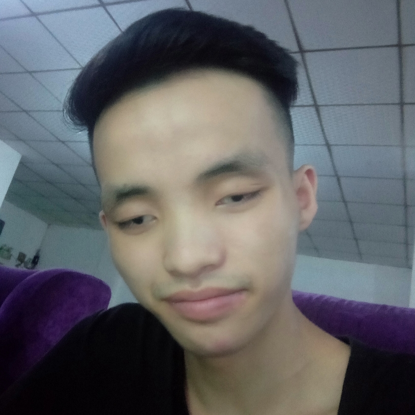 魁梧演变黑夜的照片