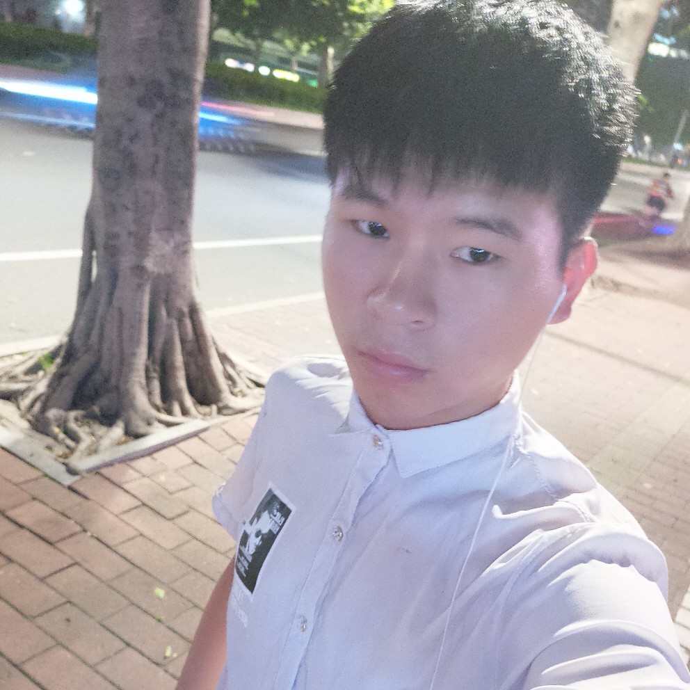 智      林的照片