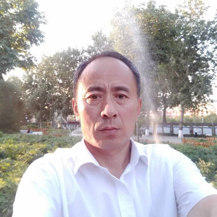 孙桂生的照片