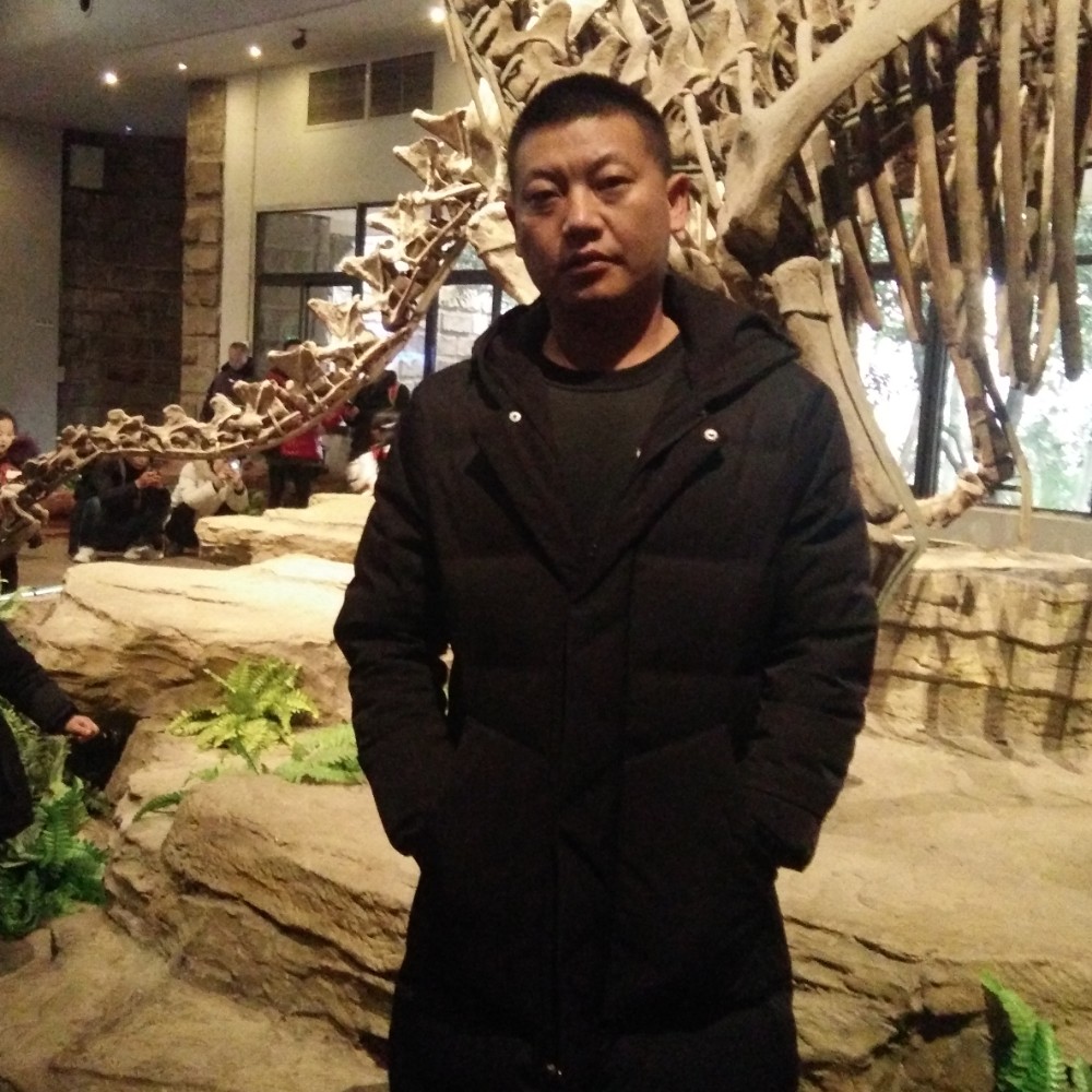 哭哭笑笑的照片