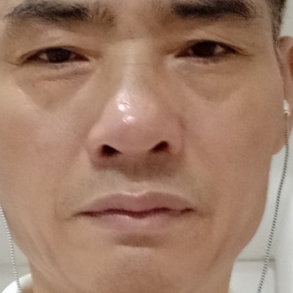 奇迹挽手不解的的照片