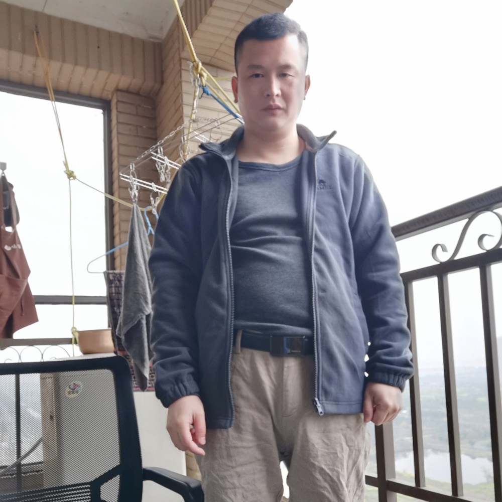 阿翔1的照片
