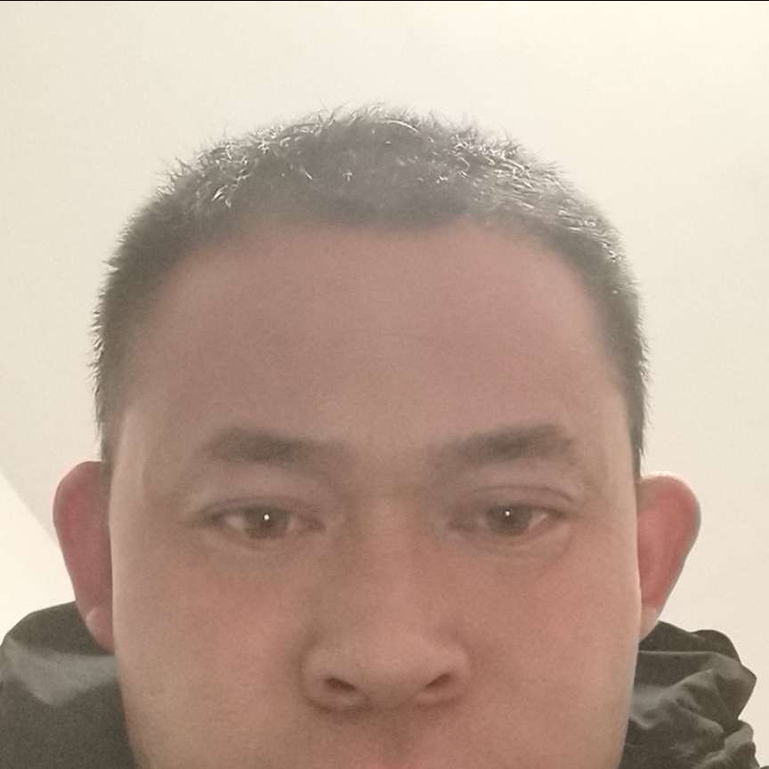 电源眼睛大的照片