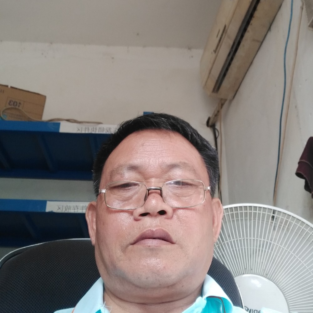 舒荷爱无私的照片