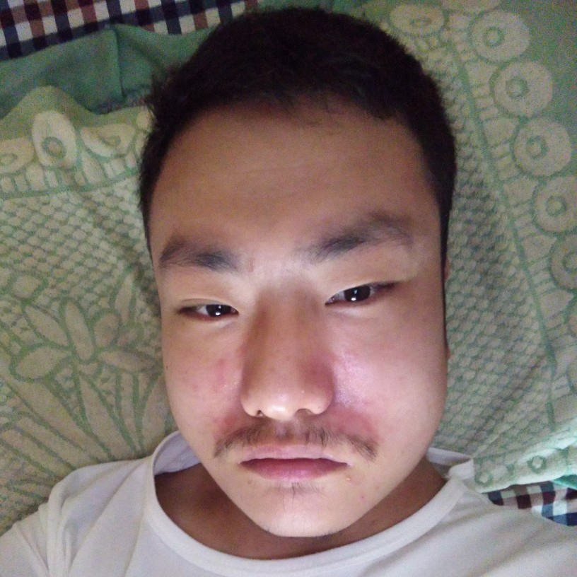 徐哥色粉的照片