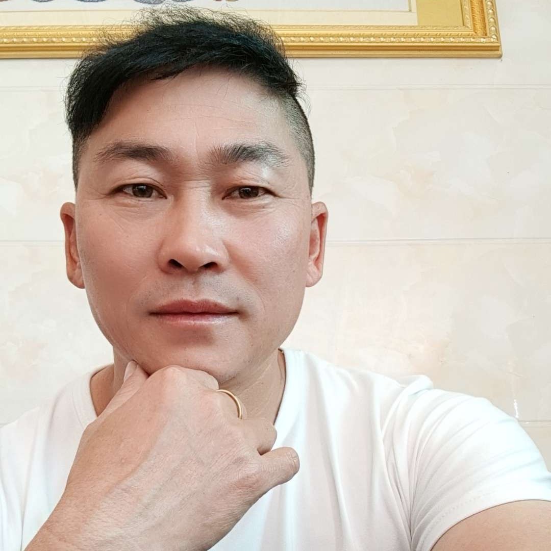 小馒头等待魔幻的照片