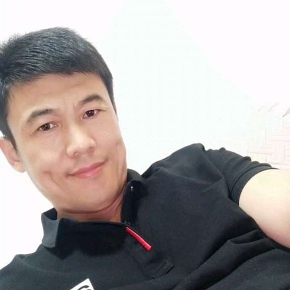 无奈爱恋期待的照片