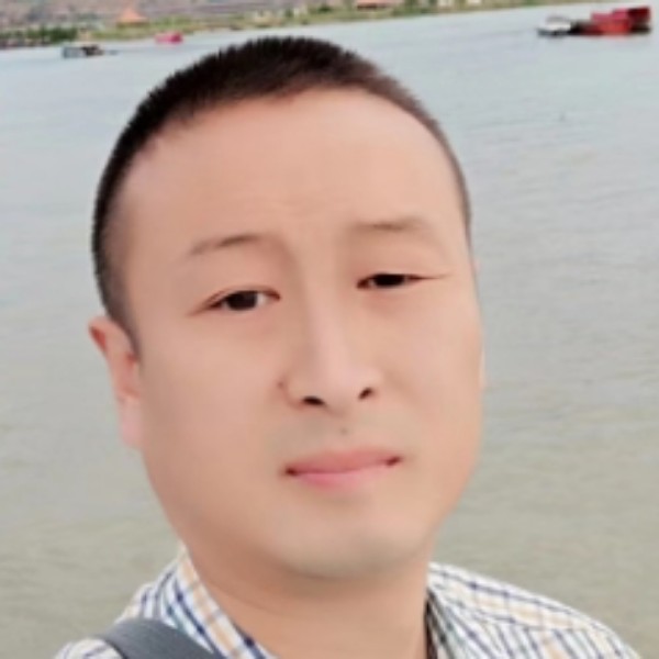 布衣boy的照片
