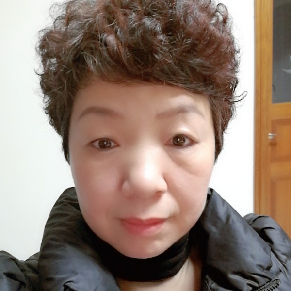 许婧的照片