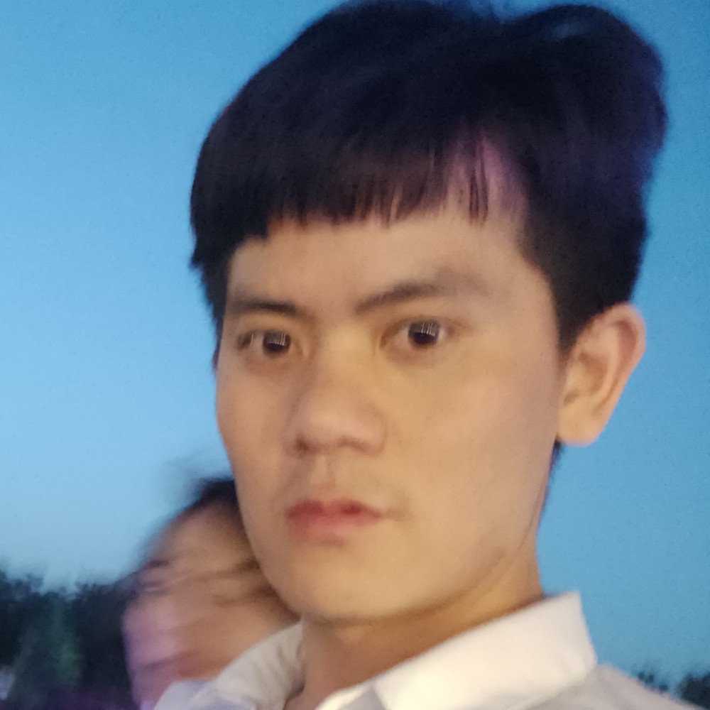 夏夜影的照片