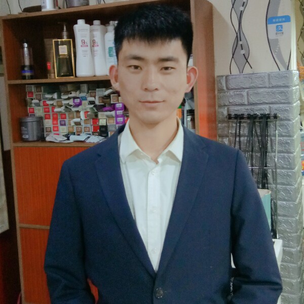 李昂是只猫的照片