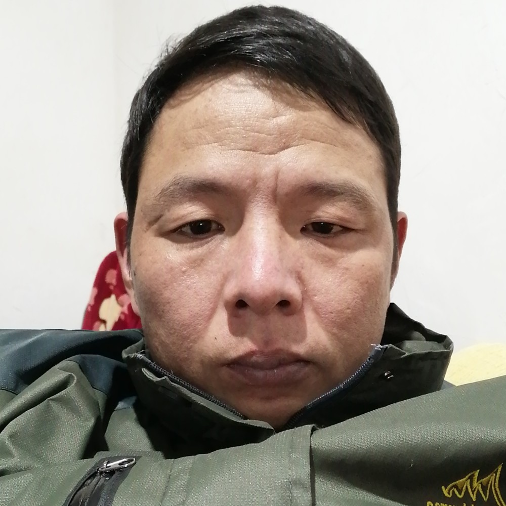 默默就高山的照片